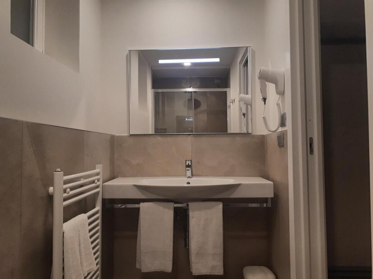 Smart Apartment Sei Chiese - Twa Bologna Room photo